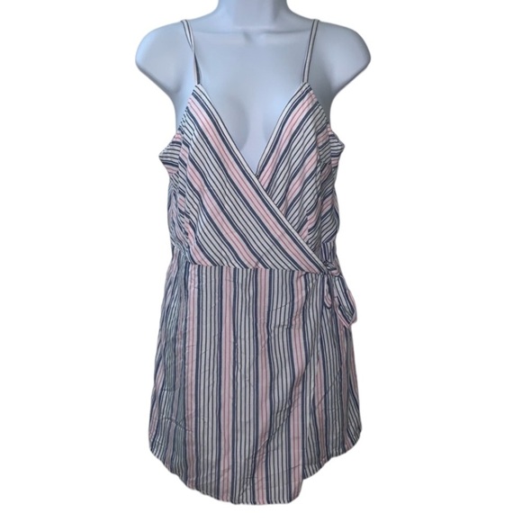 New JACK by Steve Madden Nice Lines Romper in Ivory Steve Madden Ivory - Picture 2 of 4